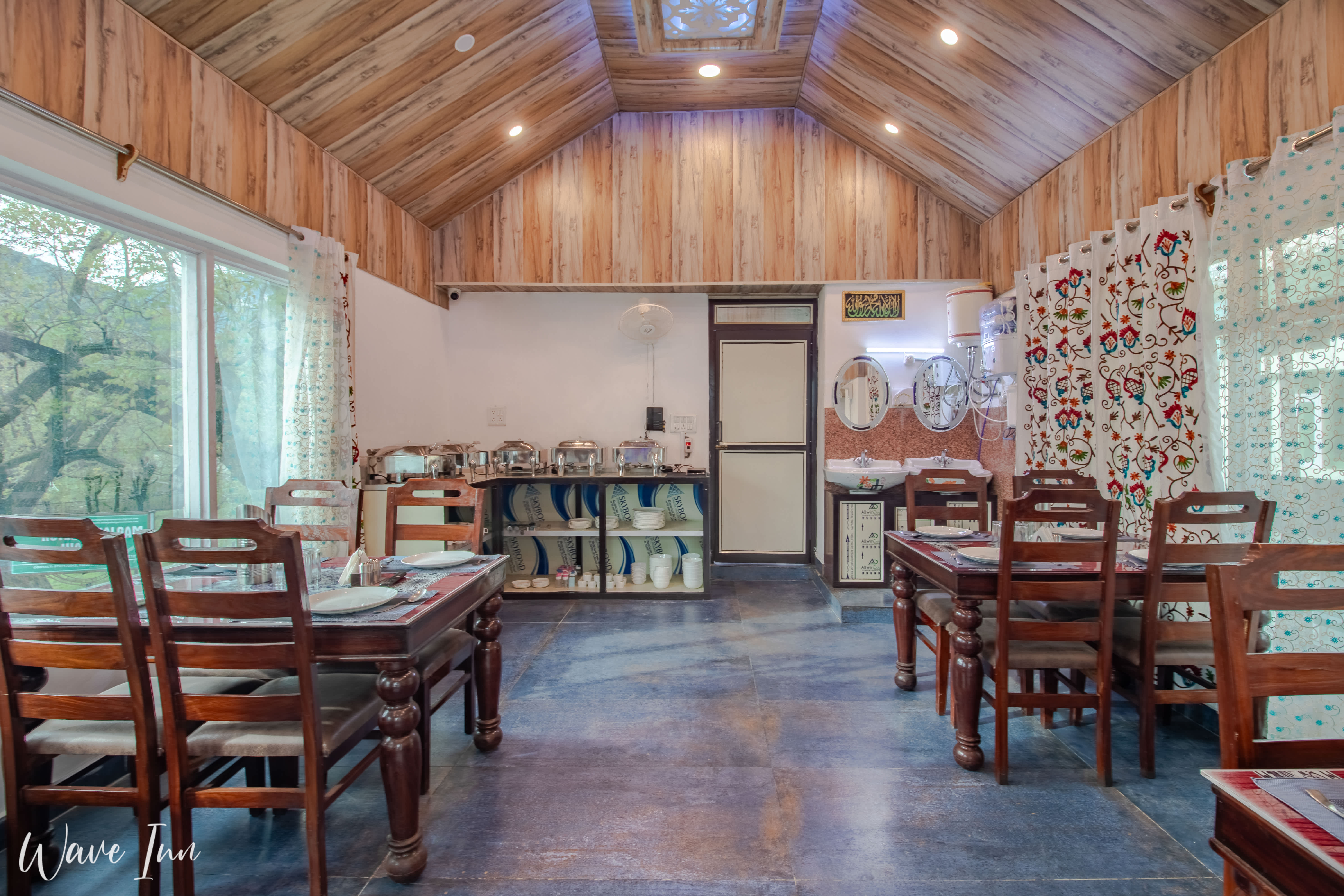 Restaurant area